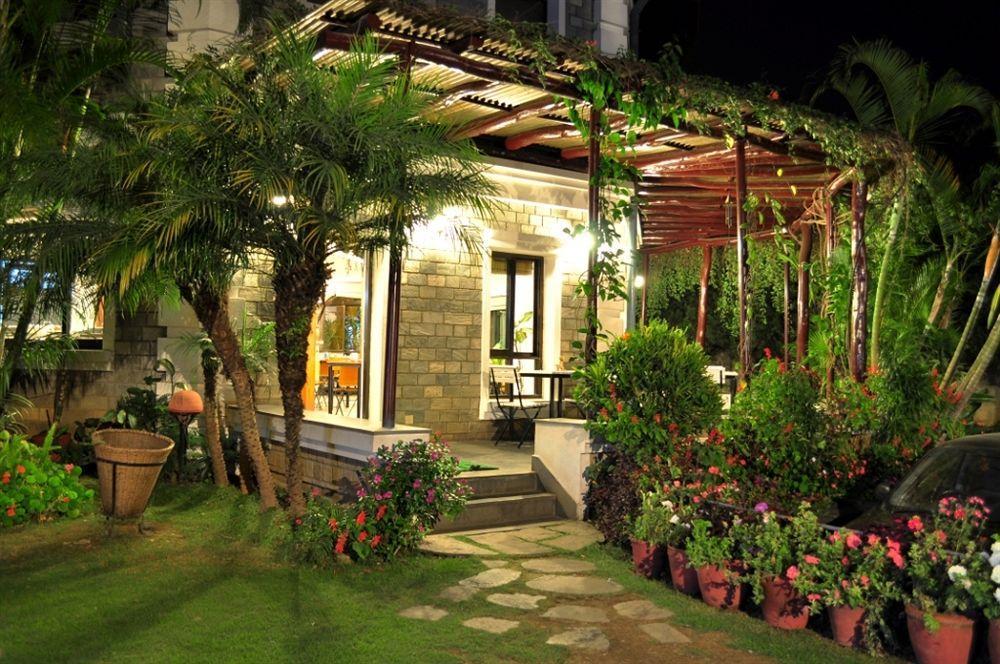 Trek-O-Tel Hotell Pokhara Eksteriør bilde