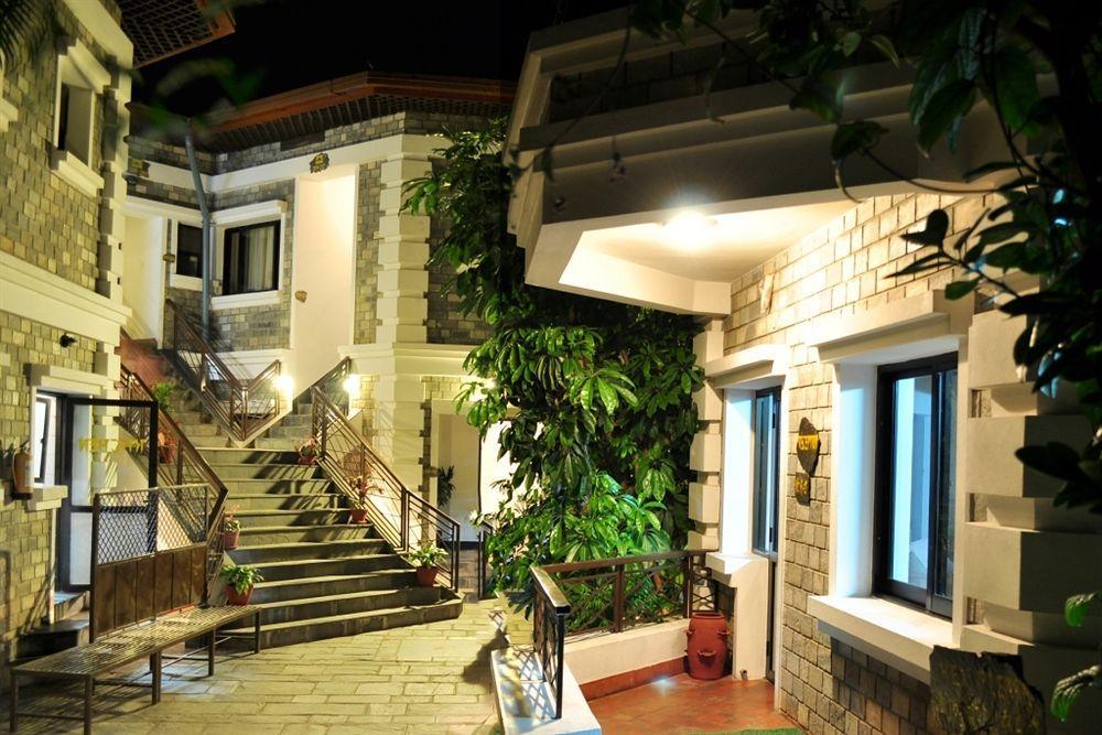 Trek-O-Tel Hotell Pokhara Eksteriør bilde