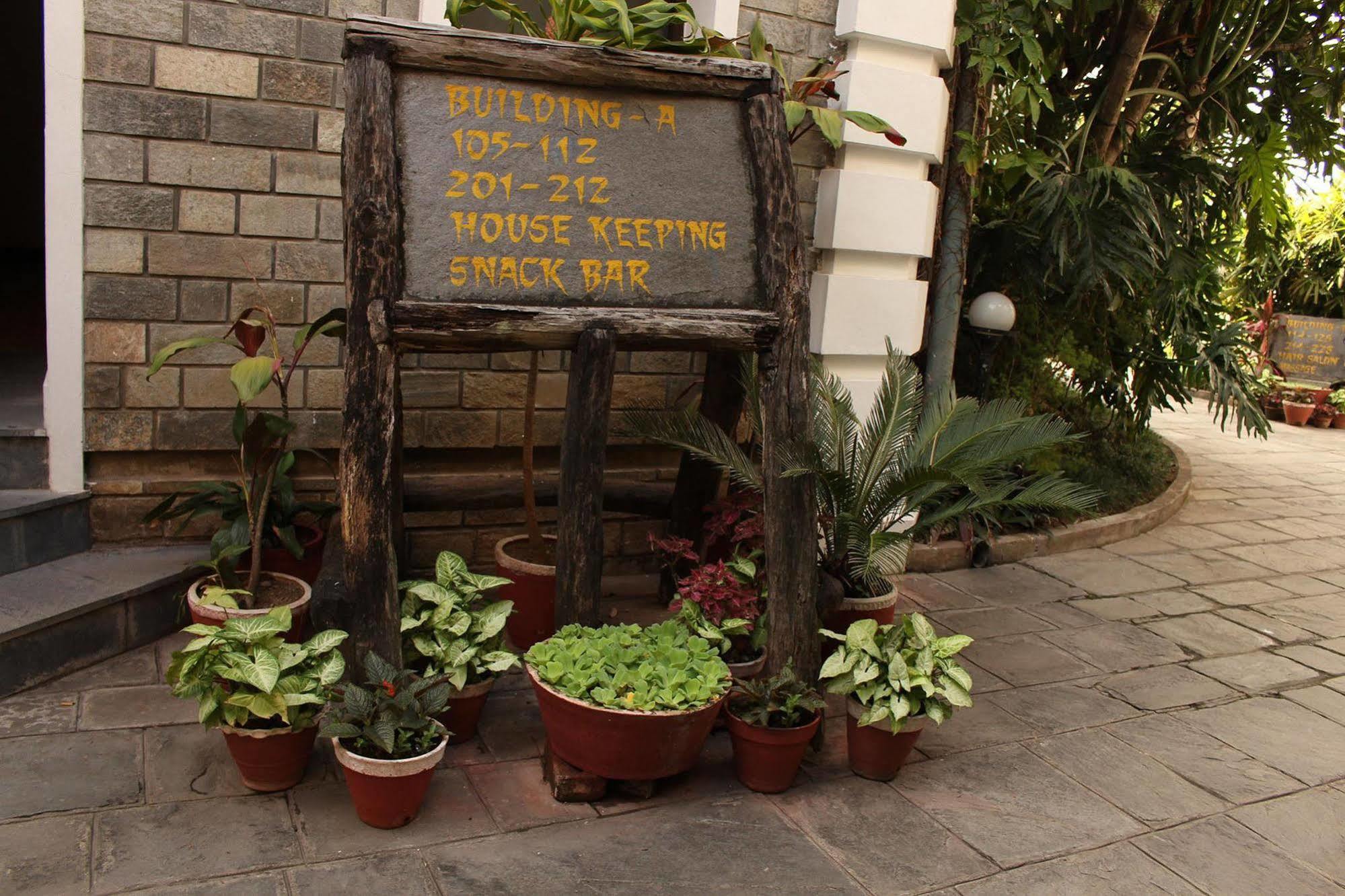 Trek-O-Tel Hotell Pokhara Eksteriør bilde